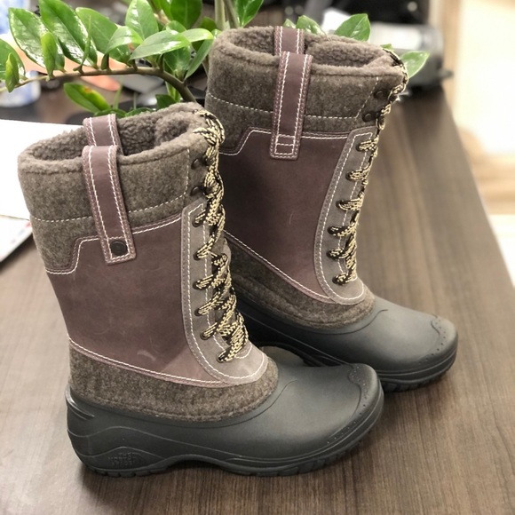 The North Face Shellista Mid boots - Picture 2 of 12